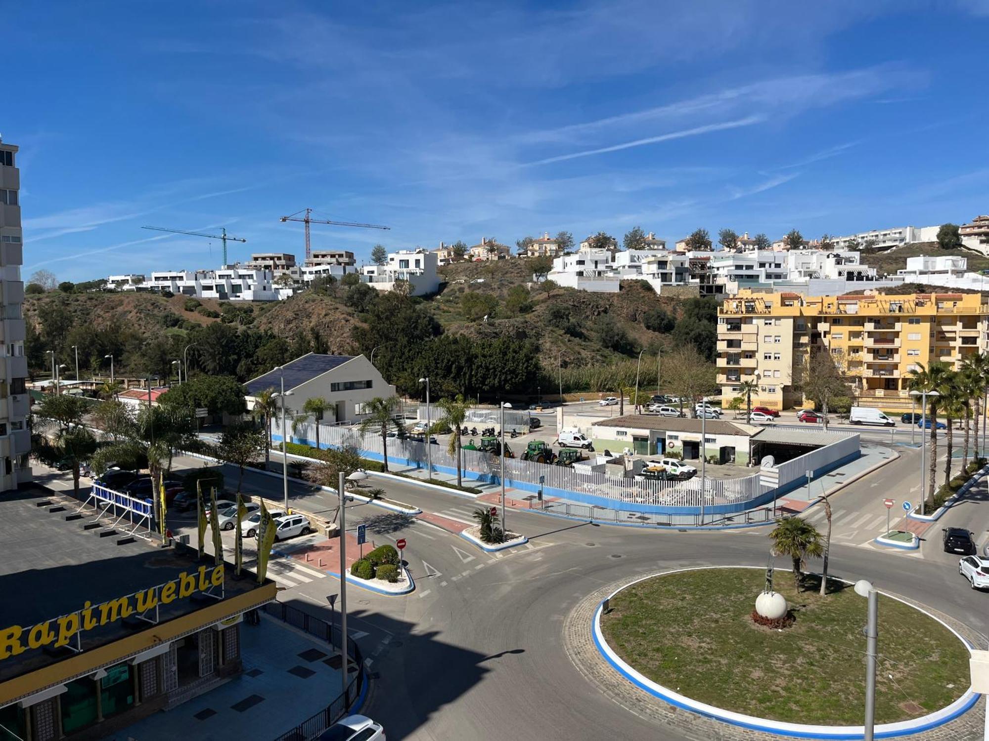 Amaner Capri Apartment Torre Del Mar Bagian luar foto