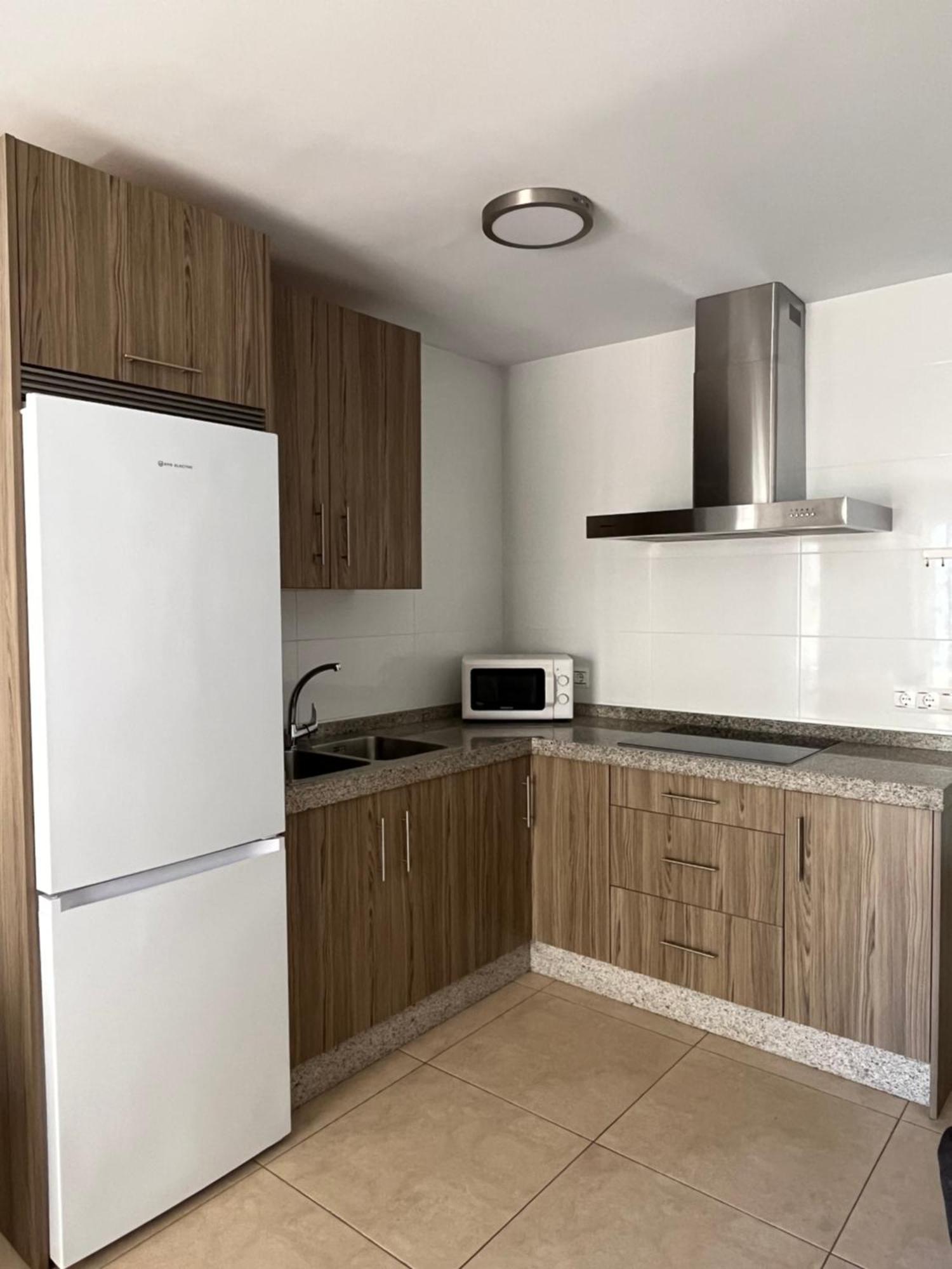 Amaner Capri Apartment Torre Del Mar Bagian luar foto